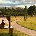 De Un Artista En Plena Naturaleza Piscina Y Parque De Esculturas En Feriehus Villarcayo