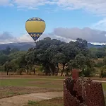 De Un Artista En Plena Naturaleza Piscina Y Parque De Esculturas En * Villarcayo