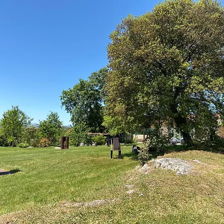בית נופש De Un Artista En Plena Naturaleza Piscina Y Parque De Esculturas En ויארקאיו