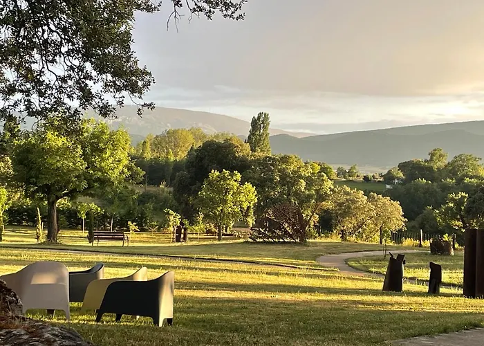 Vakantiehuis De Un Artista En Plena Naturaleza Piscina Y Parque De Esculturas En