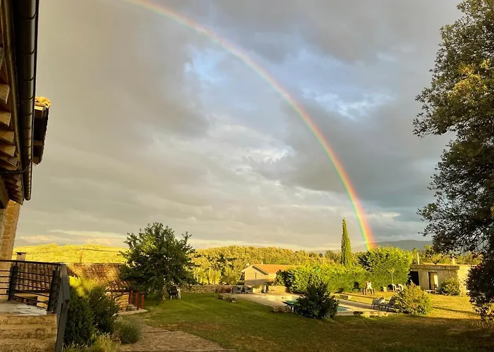 De Un Artista En Plena Naturaleza Piscina Y Parque De Esculturas En Vakantiehuis *