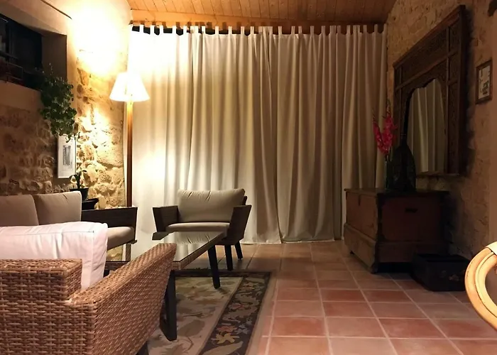 Vakantiehuis De Un Artista En Plena Naturaleza Piscina Y Parque De Esculturas En